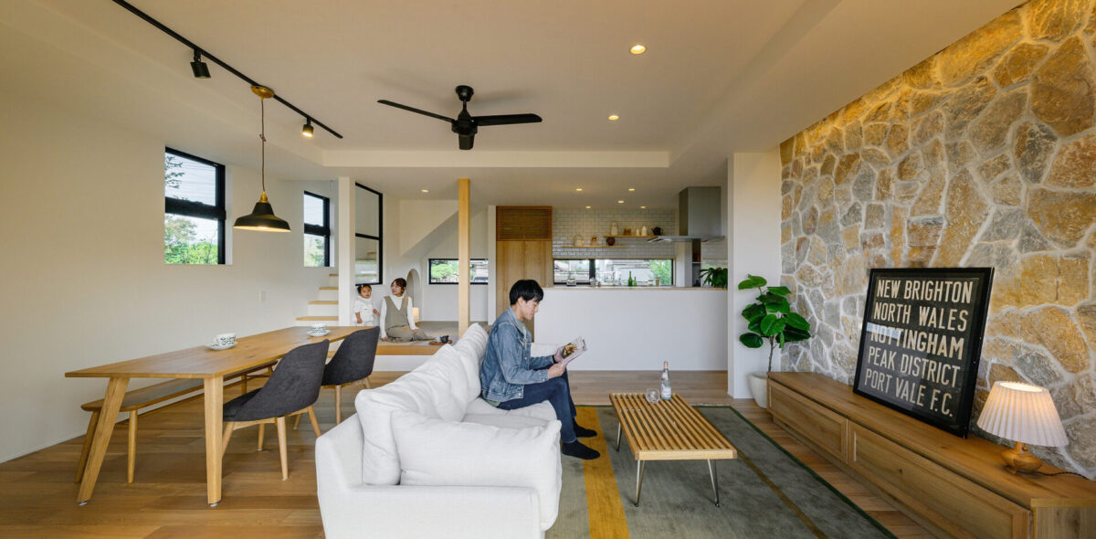 プライバシー高く開放感を感じるくつろぎの家